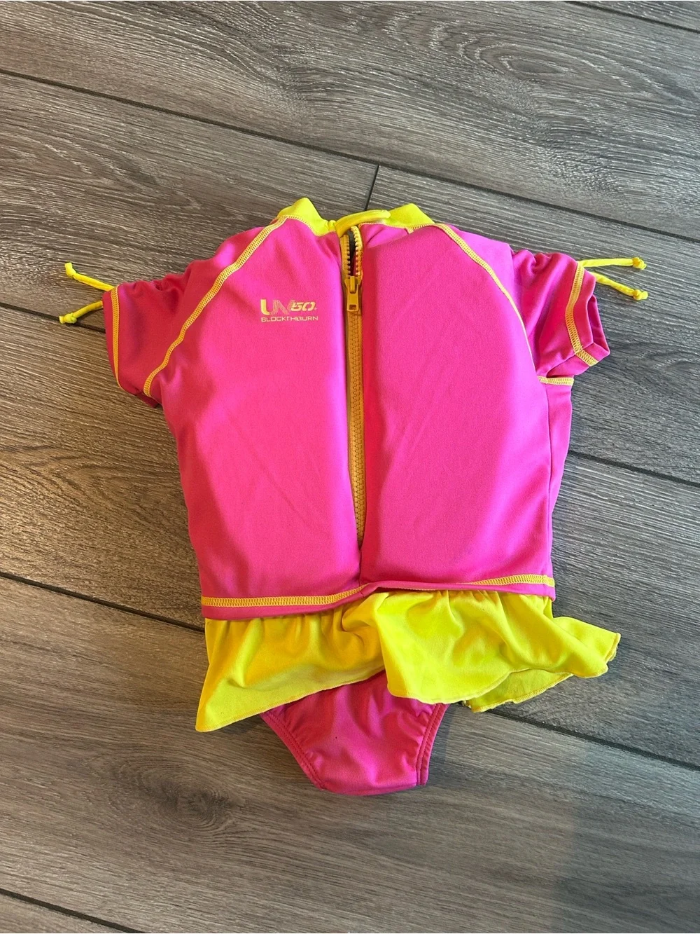 Girls Speedo UV Flotation Suit S/M Pibk Yellow Lifejacket Swimsuit